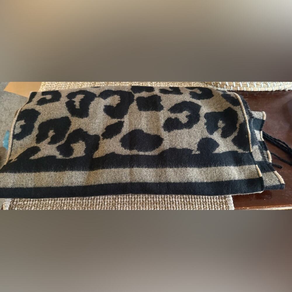 Rebecca Minkoff Black and Tan Leopard Scarf wrap NWT